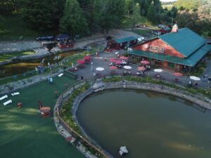 the ponds resturant